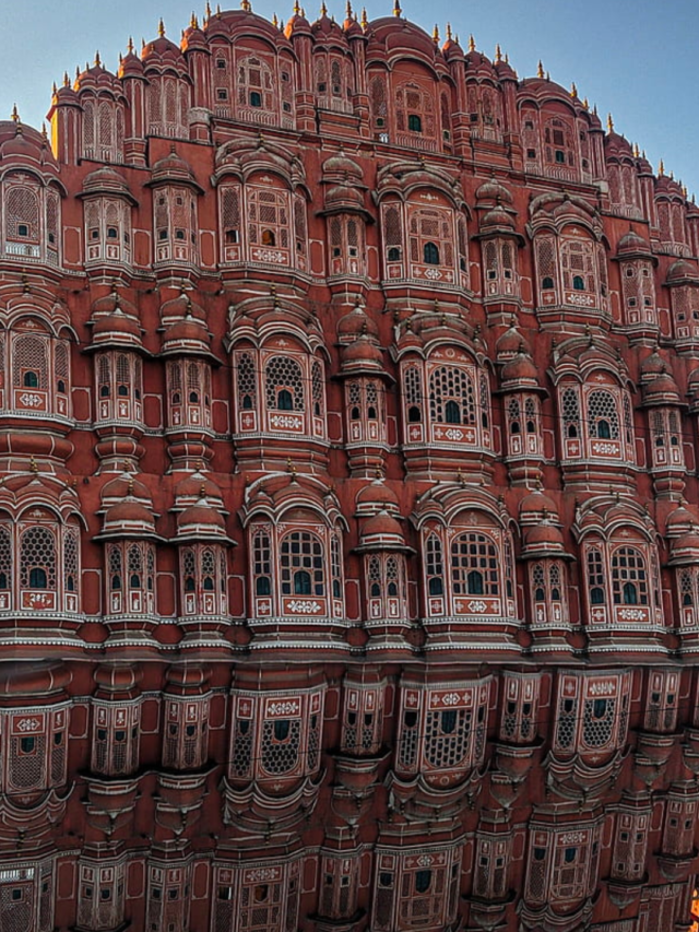 10 Landmarks That Define India’s Culture and Heritage
